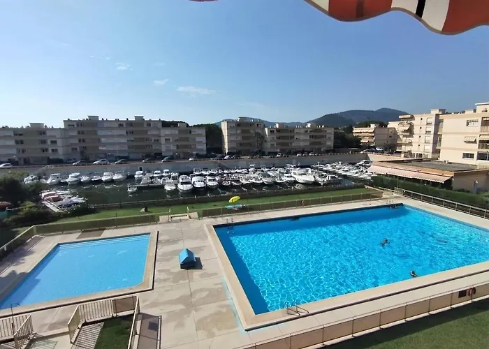 Daire Marco Polo 3 Pers Pool *